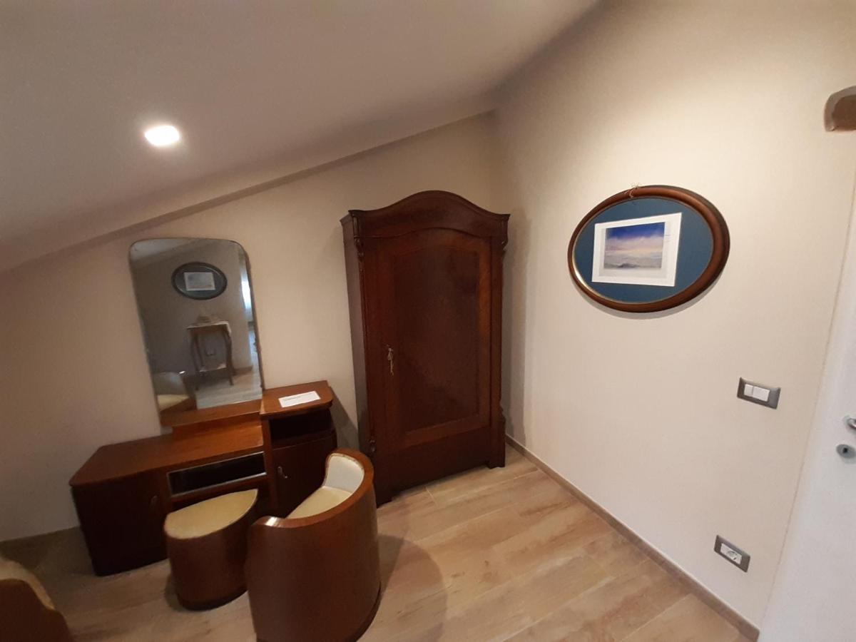Valfabbrica La Rosa Di Francesco Inn מראה חיצוני תמונה